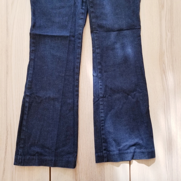 Ann Taylor Modern Fit Straight Leg Jeans sz 10 - Picture 3 of 6